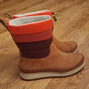TOMS Mckenna Women's Boots Size 8